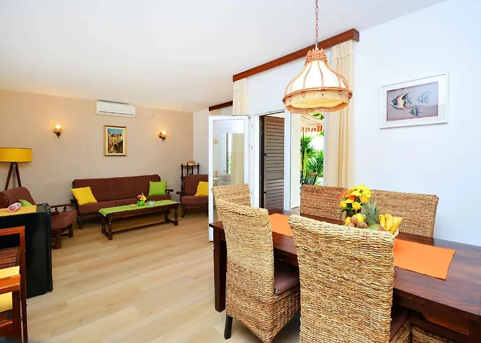 In Okrug Gornji 6160 Prázdninový dům Trogir