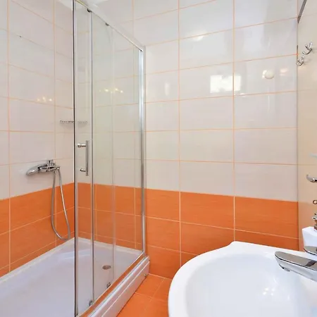 Holiday Home In Okrug Gornji 6160 * Trogir