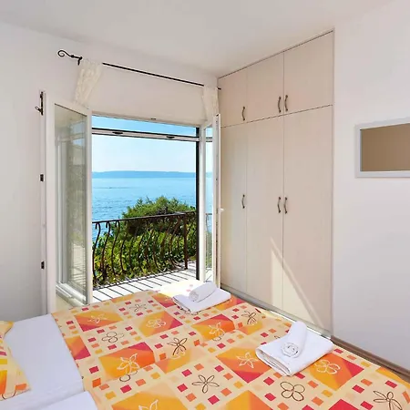 Holiday Home In Okrug Gornji 6160 * Trogir