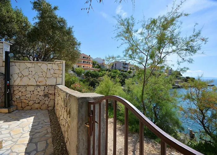 Semesterbostad Holiday Home In Okrug Gornji 6160 *