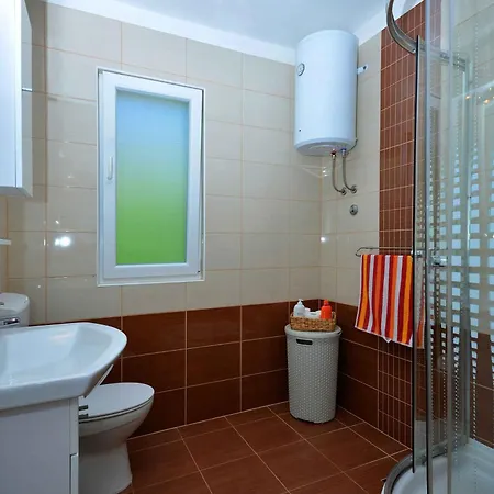 Holiday Home In Okrug Gornji 6160 Holiday home *