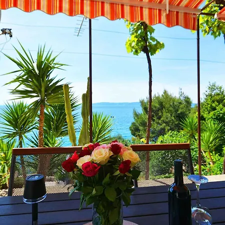 Holiday Home In Okrug Gornji 6160
